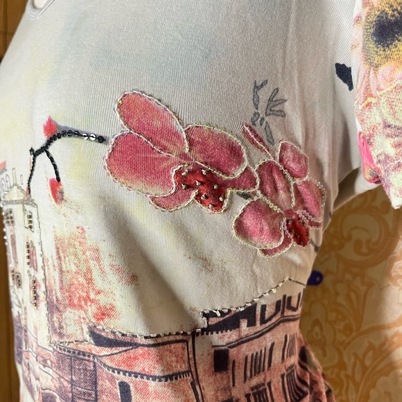 XXL Cherry Blossom Top - Picture 2 of 4